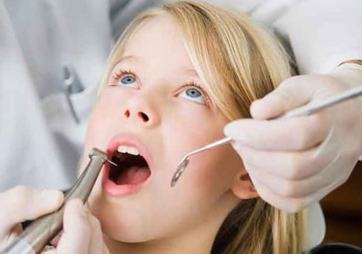 Зубная боль у ребенка: что делать
