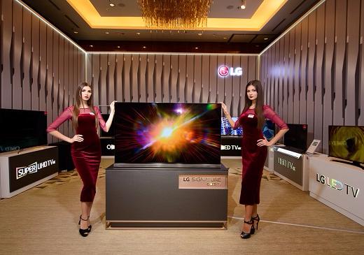 Презентация модельного ряда LG ELECTRONICS 2017 года в России: новой линейки OLED и SUPER UHD телевизоров, аудио систем, IT и В2В-продуктов