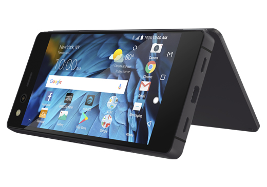 ZTE представляет складной смартфон Axon M с двумя экранами
