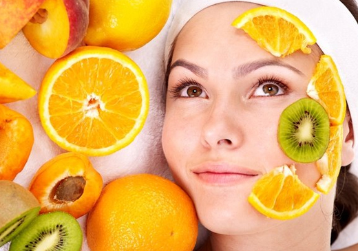 Насколько эффективен фруктовый пилинг?