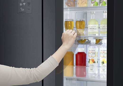 Расширение линейки премиальных холодильников LG Instaview™ Door-IN-Door®: теперь в черном матовом цвете