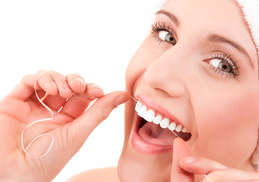 Нюансы применения зубной нити